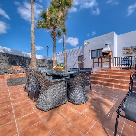 Salaria - Jacuzzi And Private Pool By Lanzarote Villa *