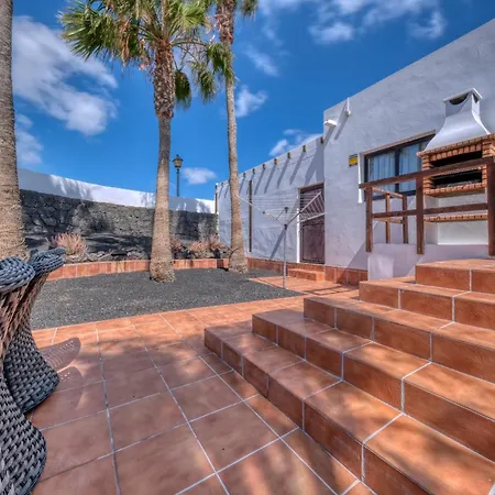 Salaria - Jacuzzi And Private Pool By Lanzarote Playa Blanca (Lanzarote)